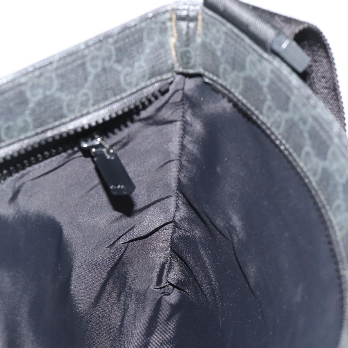 Gucci Vintage Flat Messenger Gg Canvas And Leather Black Canvas Handbag (Pre-Owned)