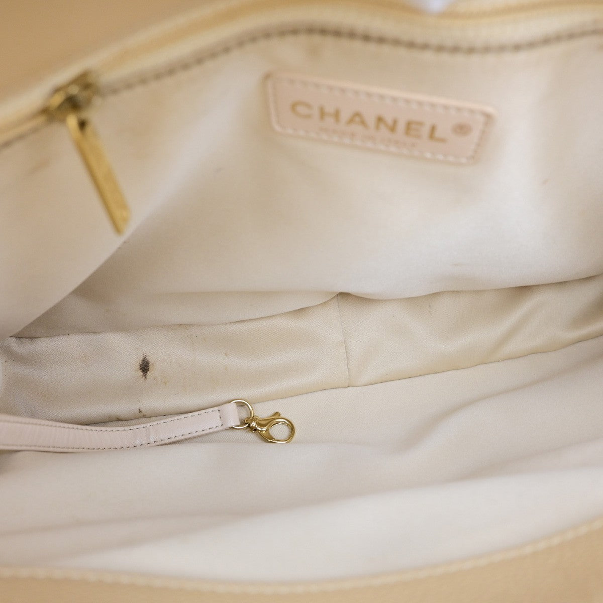 Chanel Grand Shopping Quilted Caviar Beige Leather Tote Bag Bag (Pre-Owned)