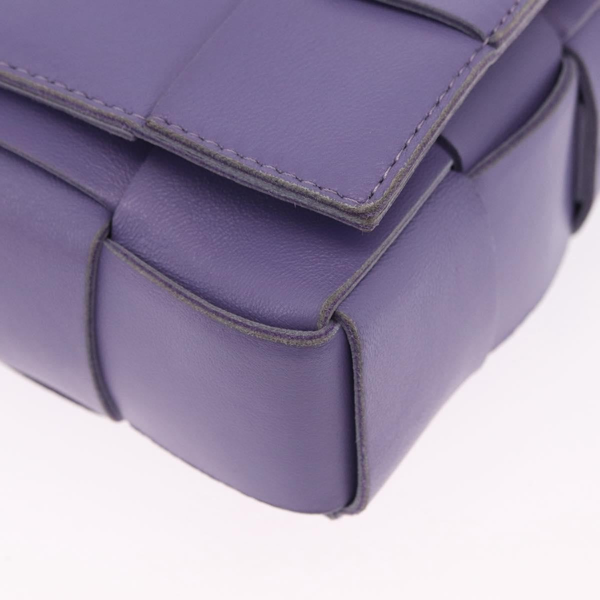 Bottega Veneta Cassette Maxi Intrecciato Leather Purple Leather Crossbody Bag Bag (Pre-Owned)