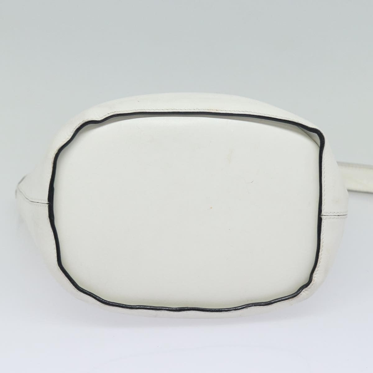 Celine Vintage Circle Logo Leather White Leather Shoulder Bag Bag (Pre-Owned)
