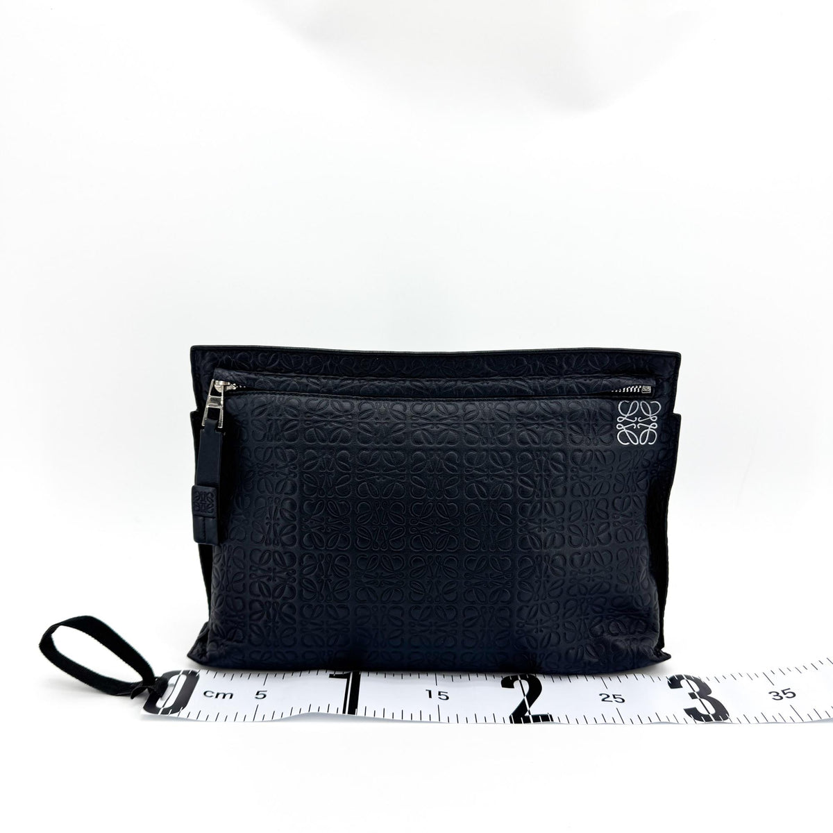 Loewe T Pouch Anagram Embossed Patent Black Leather Clutche & Pouche Bag (Pre-Owned)
