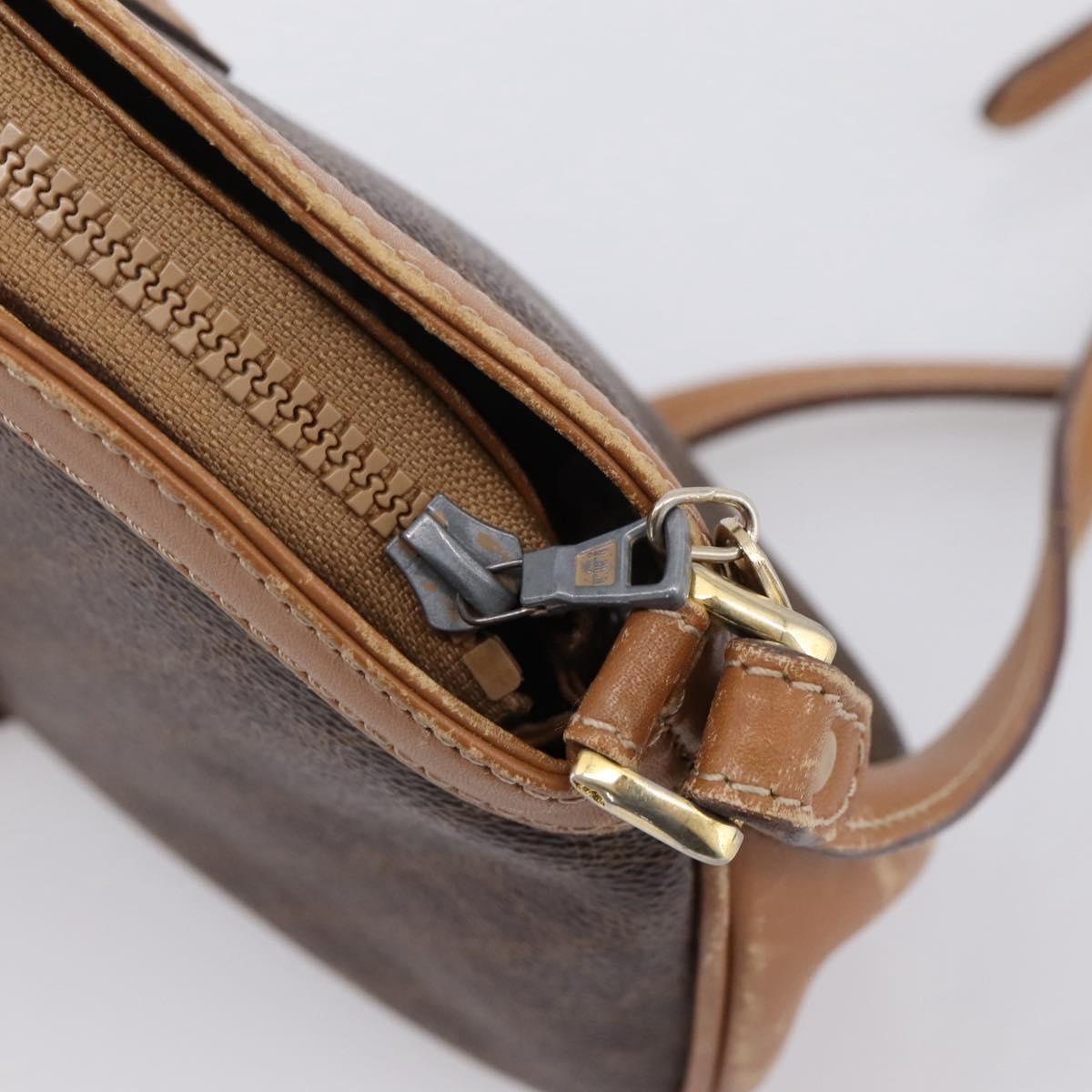 Celine Macadam Shoulder Canvas Brown Canvas Crossbody Bag Bag (Pre-Owned)