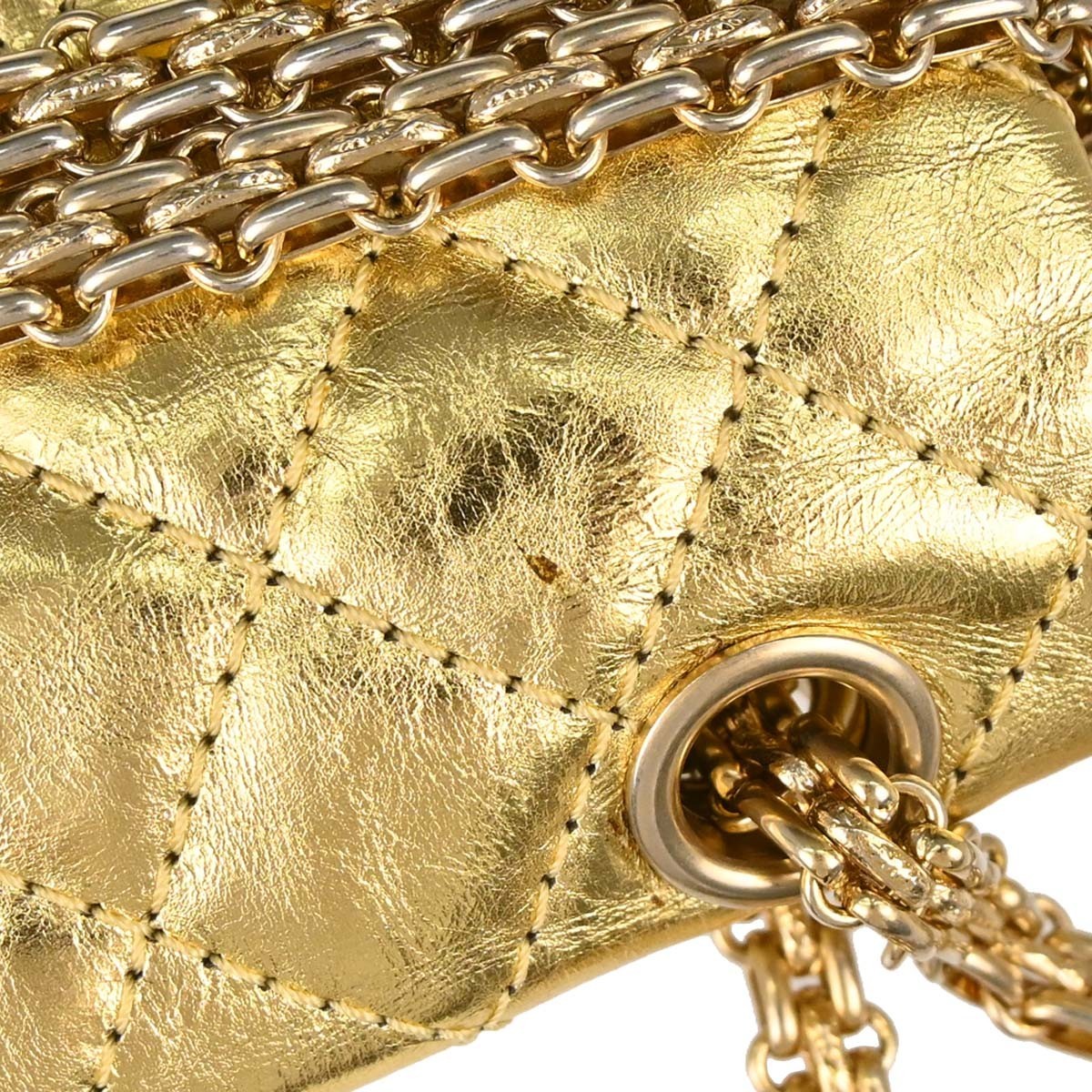 Chanel Reissue 2.55 Flap Metallic Leather Gold Calfskin Handbag (Pre-Owned)