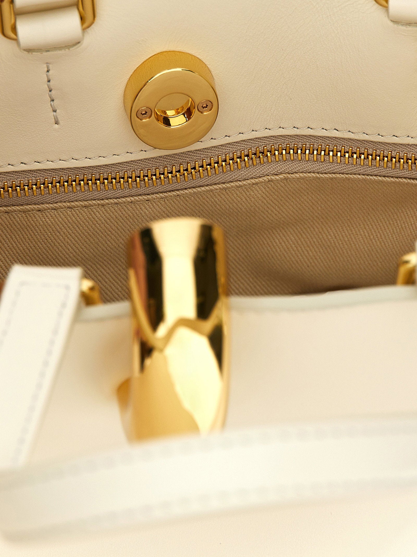 Jacquemus Women's Le Petit Bambola Mini Handbag