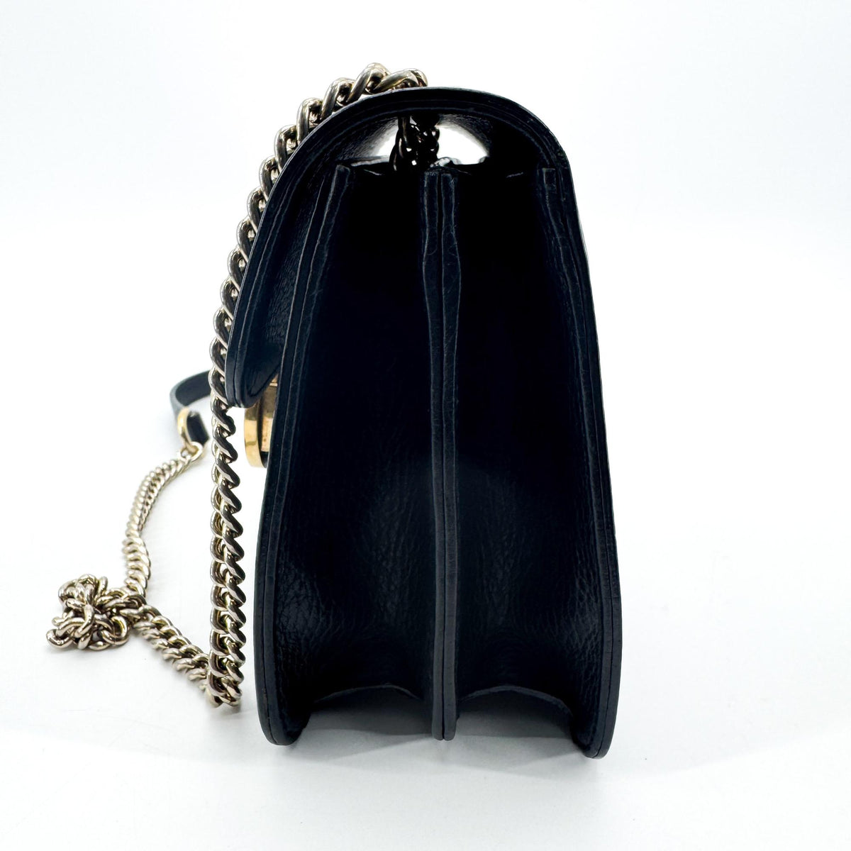 Gucci Interlocking Leather Black Leather Shoulder Bag Bag (Pre-Owned)