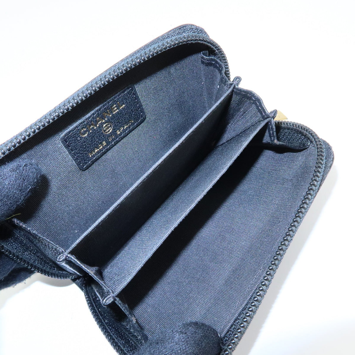 Chanel Timeless Cc Zipped Calfskin Black Leather Wallets Accessory (Pre-Owned)