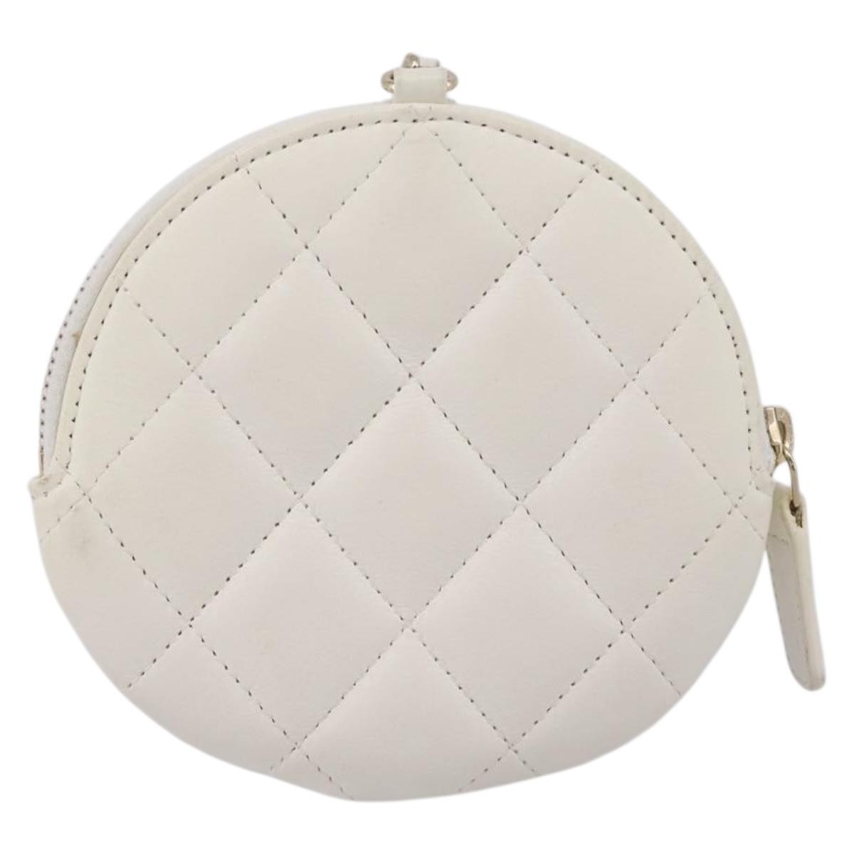Chanel Camellia Round Clutch With Chain Lambskin White Leather Clutche & Pouche Bag (Pre-Owned)