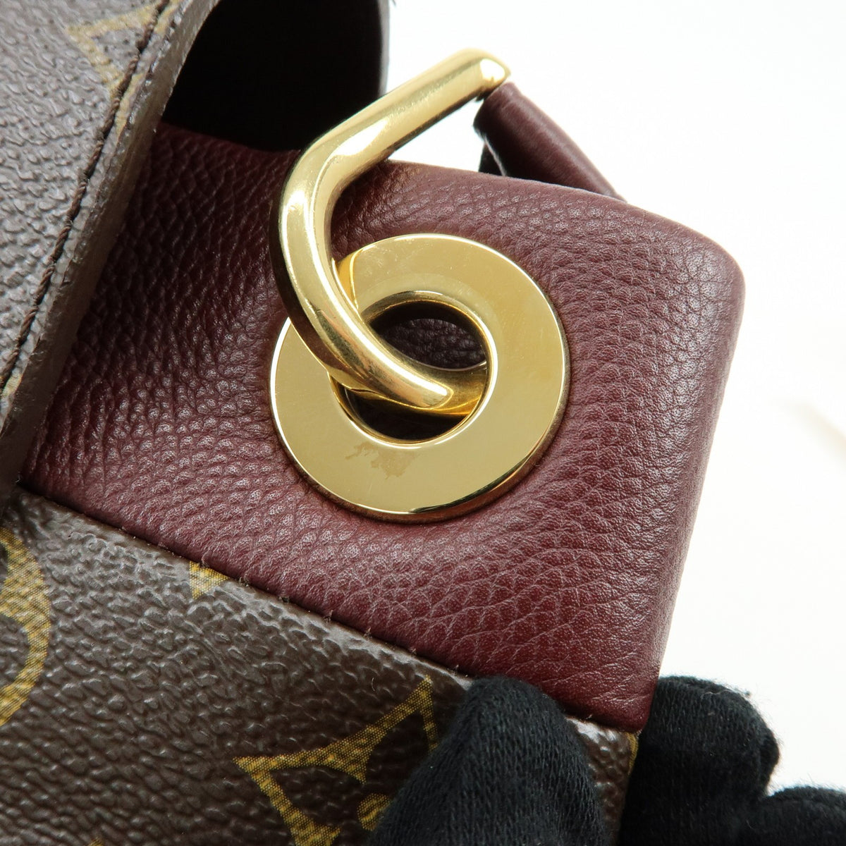 Louis Vuitton Olympe Monogram Canvas Brown Canvas Handbag (Pre-Owned)