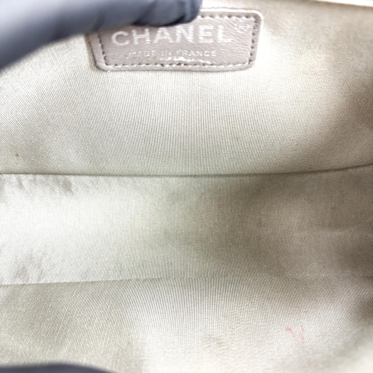 Chanel Boy Flap Quilted Calfskin Metallic Calfskin Shoulder Bag Bag (Pre-Owned)