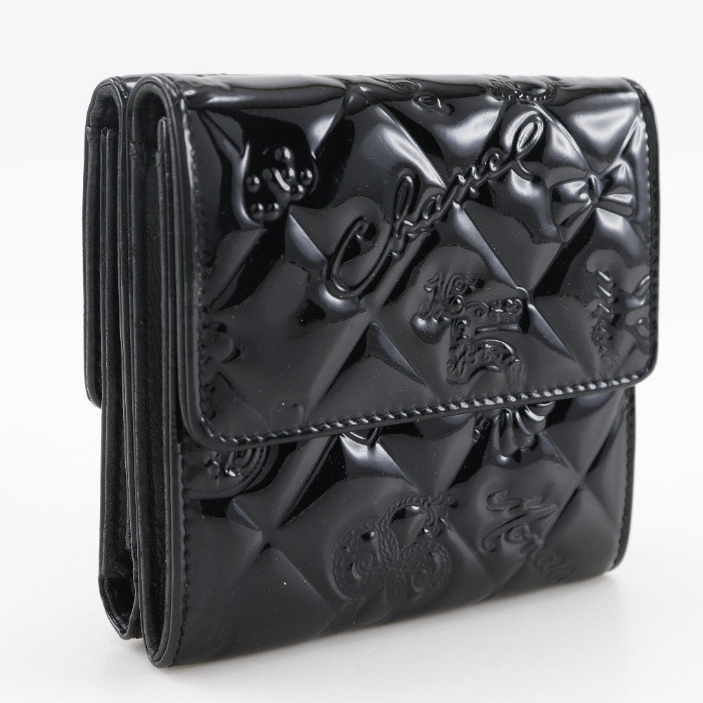 Chanel Bi-Fold Quilted Patent Black Patent_Leather Wallets Accessory (Pre-Owned)