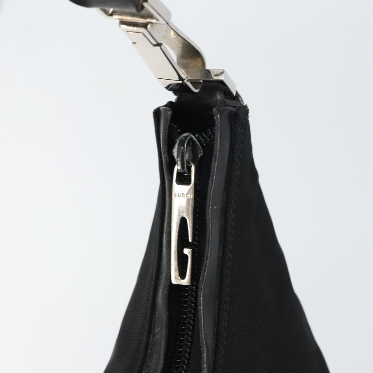 Gucci Zip Hobo Nylon Black Nylon Handbag (Pre-Owned)