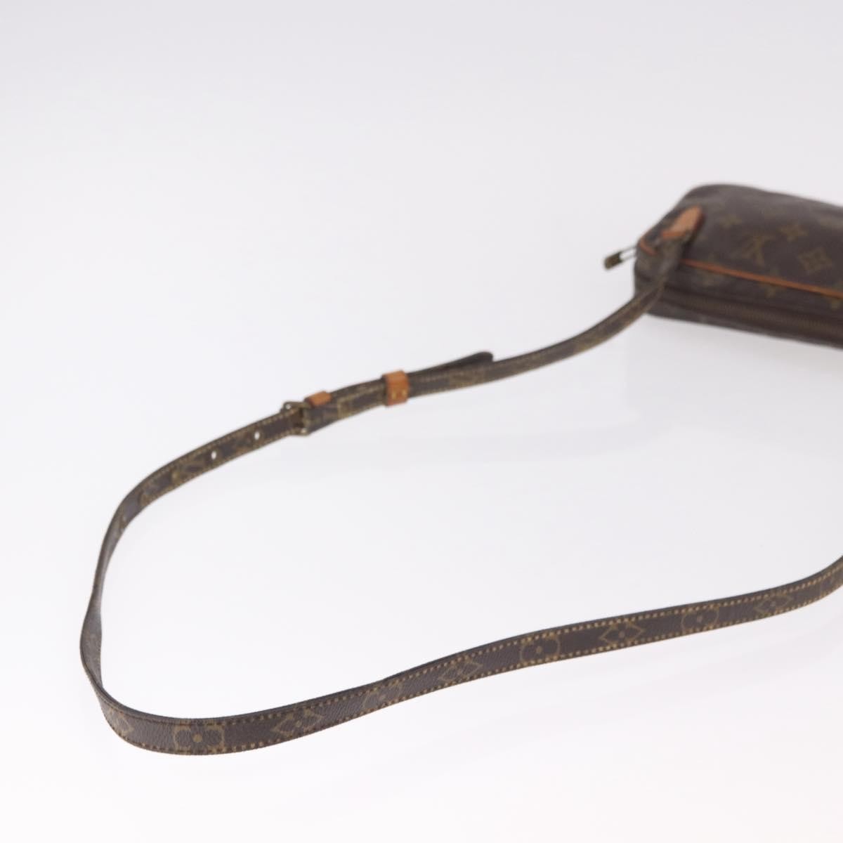 Louis Vuitton Pochette Marly Bandouliere Monogram Canvas Brown Canvas Shoulder Bag Bag (Pre-Owned)