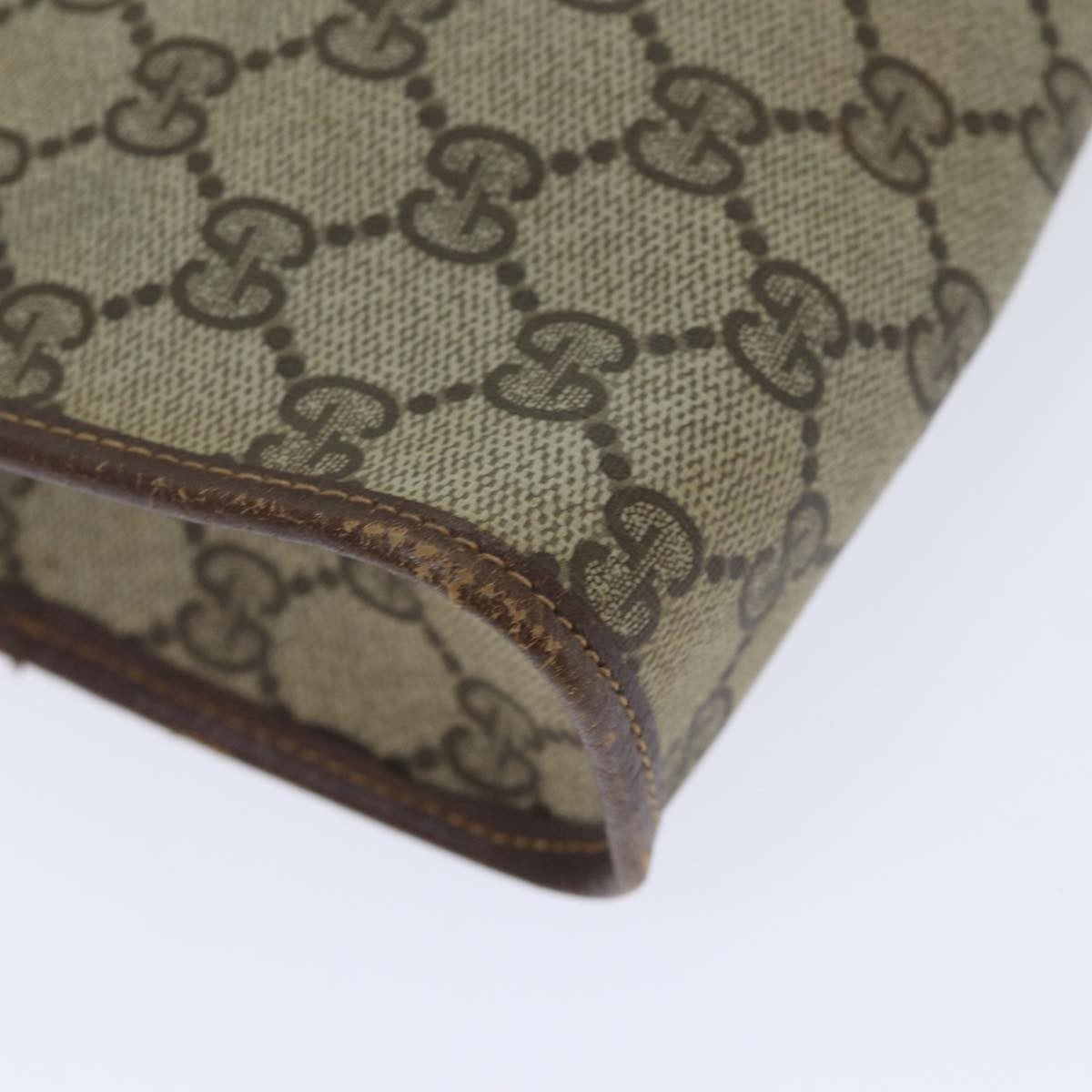 Gucci Gg Supreme Clutch Pvc Beige Pvc Clutche & Pouche Bag (Pre-Owned)