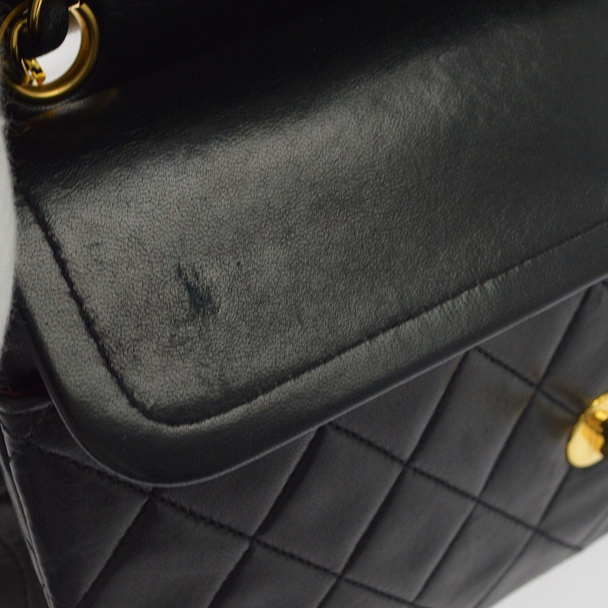Chanel Vintage Classic Double Flap Quilted Lambskin Black Leather Handbag (Pre-Owned)
