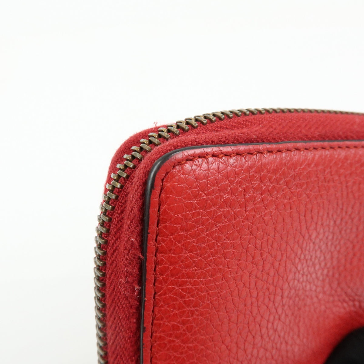 Gucci Logo Zip Card Case Printed Leather Red Leather Wallets Accessory (Pre-Owned)