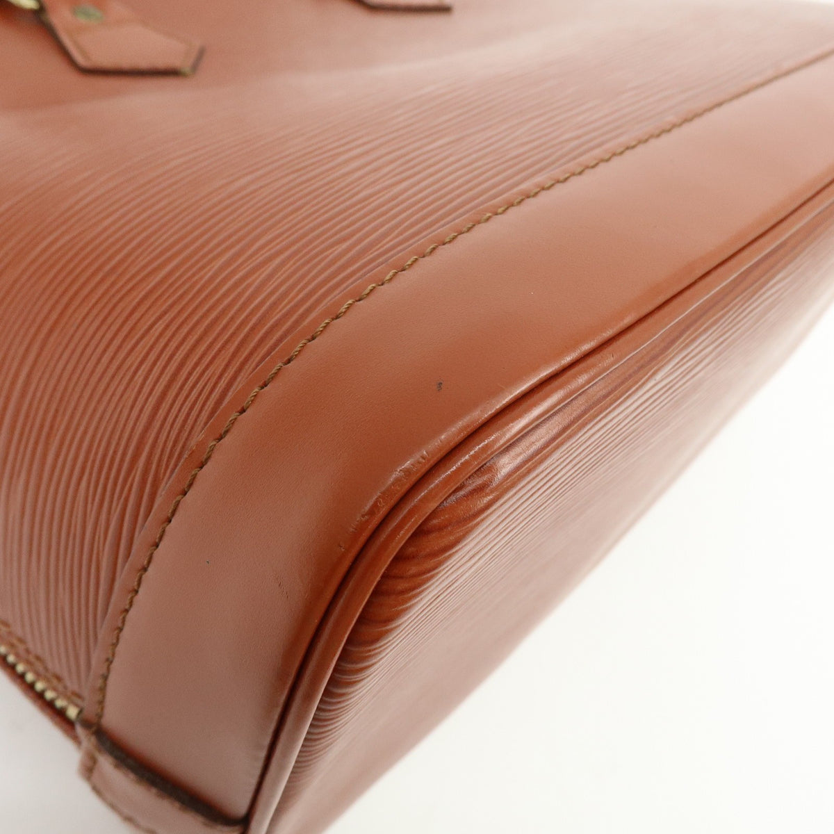 Louis Vuitton Alma Epi Leather Brown Leather Handbag (Pre-Owned)