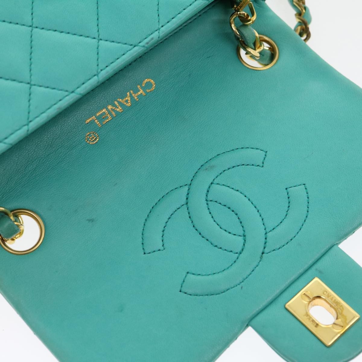 Chanel Square Classic Single Flap Quilted Lambskin Blue Leather Handbag (Pre-Owned)