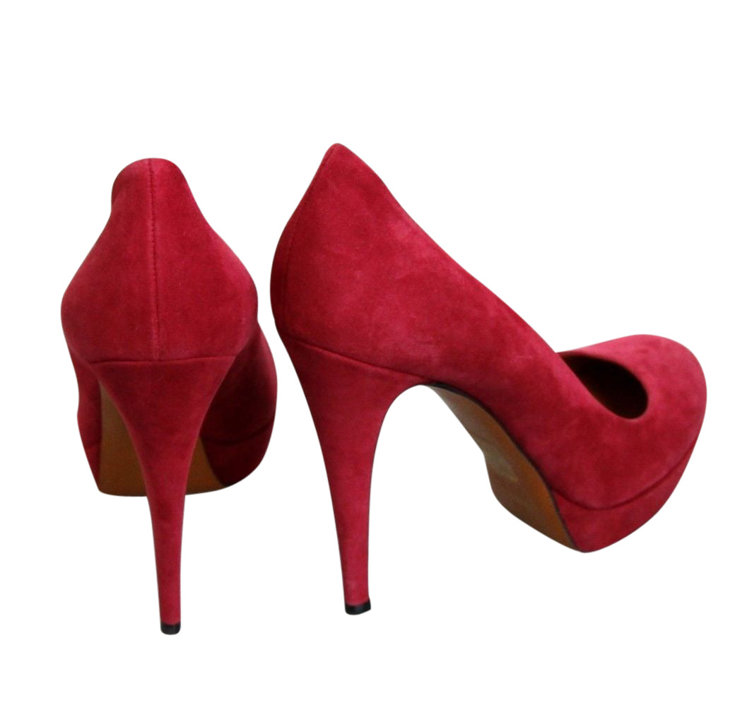 Gucci Women's Raspberry Suede Platform Pump Shoes (39 G / 9 US)