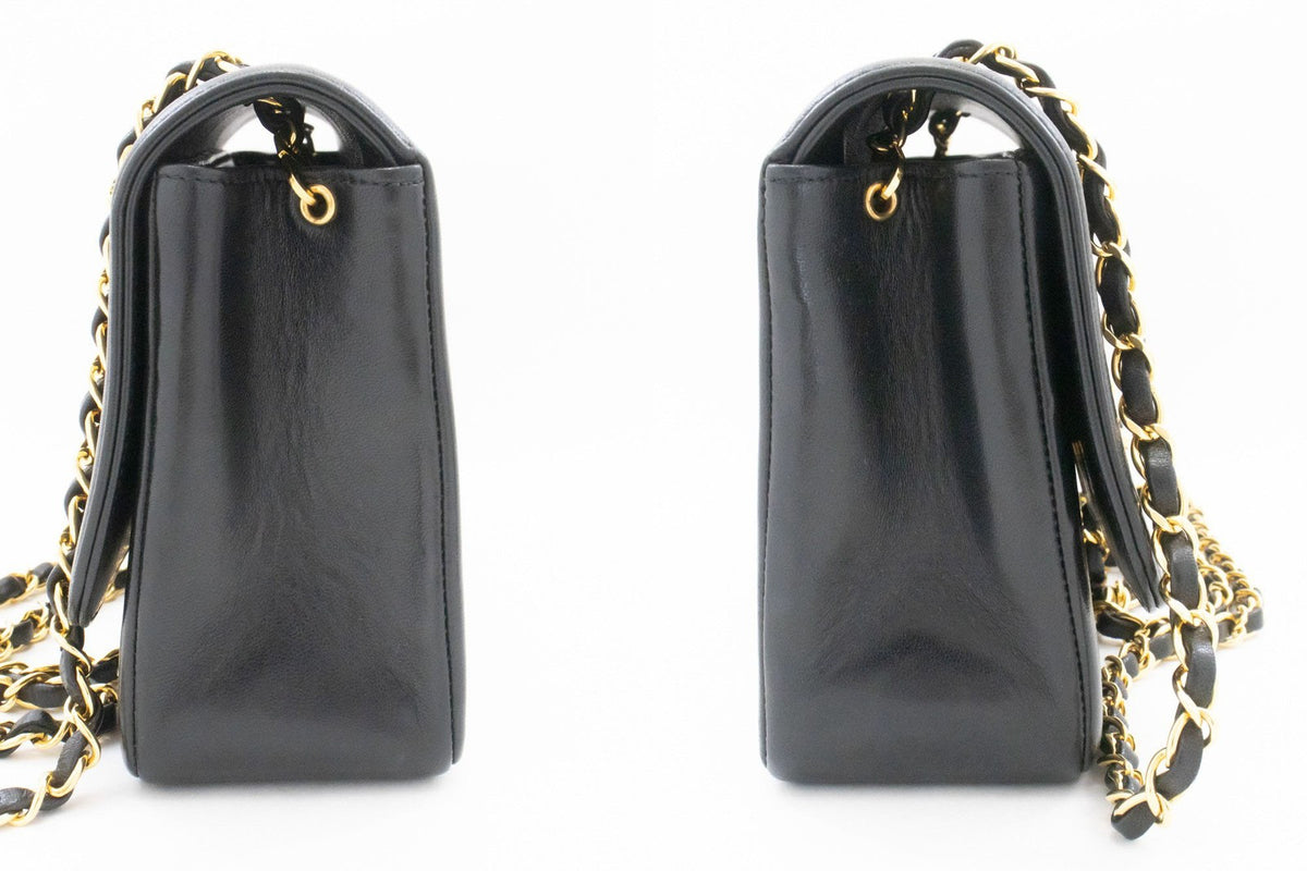 Chanel Mademoiselle Vintage Flap Lambskin Black Leather Shoulder Bag Bag (Pre-Owned)