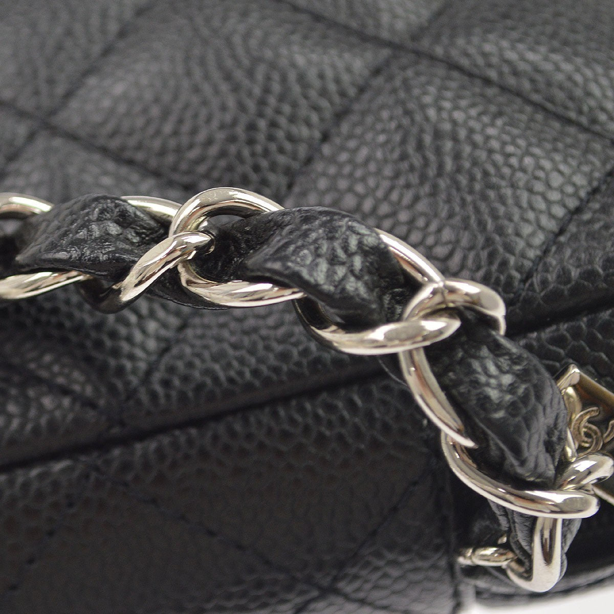 Chanel Vintage Shoulder Bag Quilted Caviar Black Leather Shoulder Bag Bag (Pre-Owned)