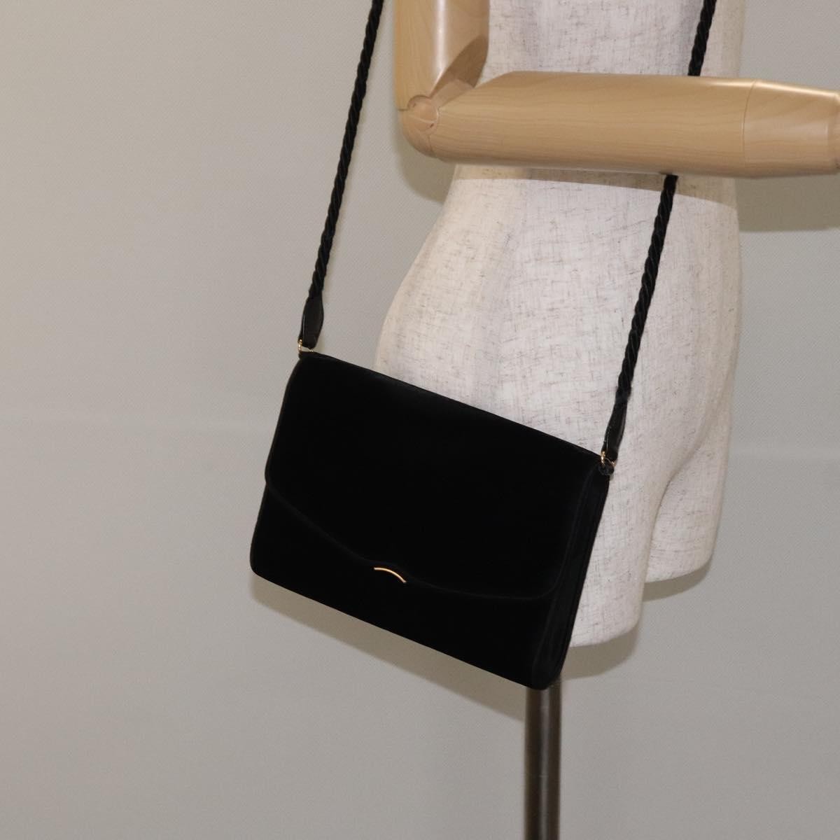 Gucci Vintage Flap Velvet Black Velvet Shoulder Bag Bag (Pre-Owned)