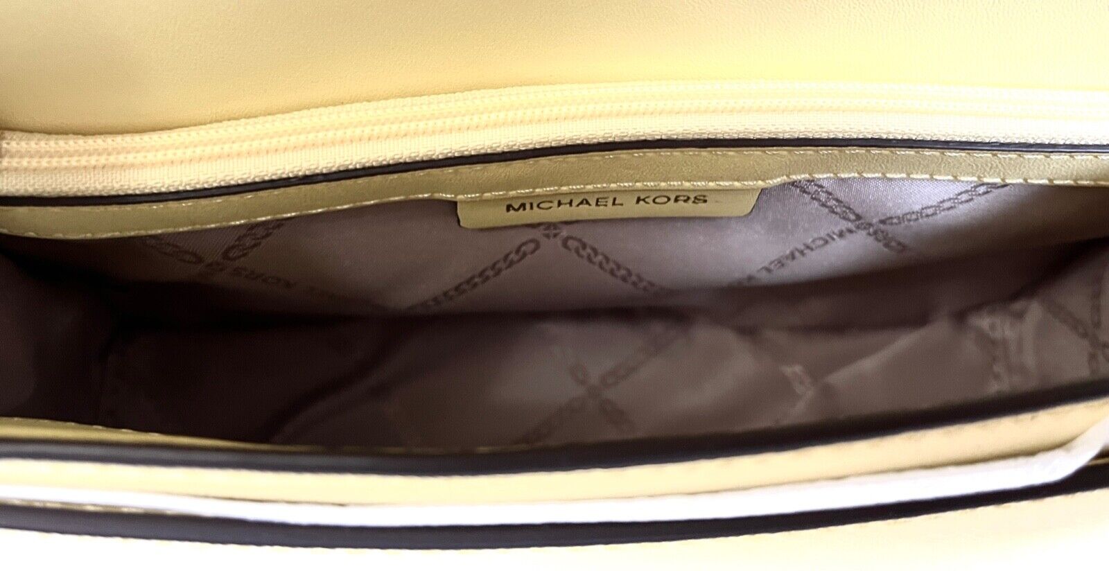 Michael Kors Women's Jet Set Chain Saffiano Leather Flap Crossbody Bag