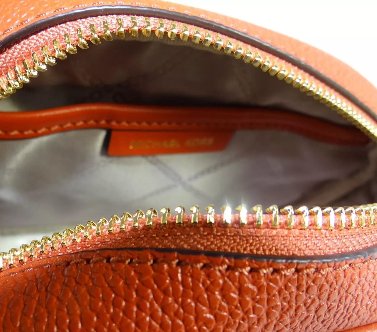 Michael Kors Jet Set Charm Small Pebbled Leather Oval Camera Crossbody Bag