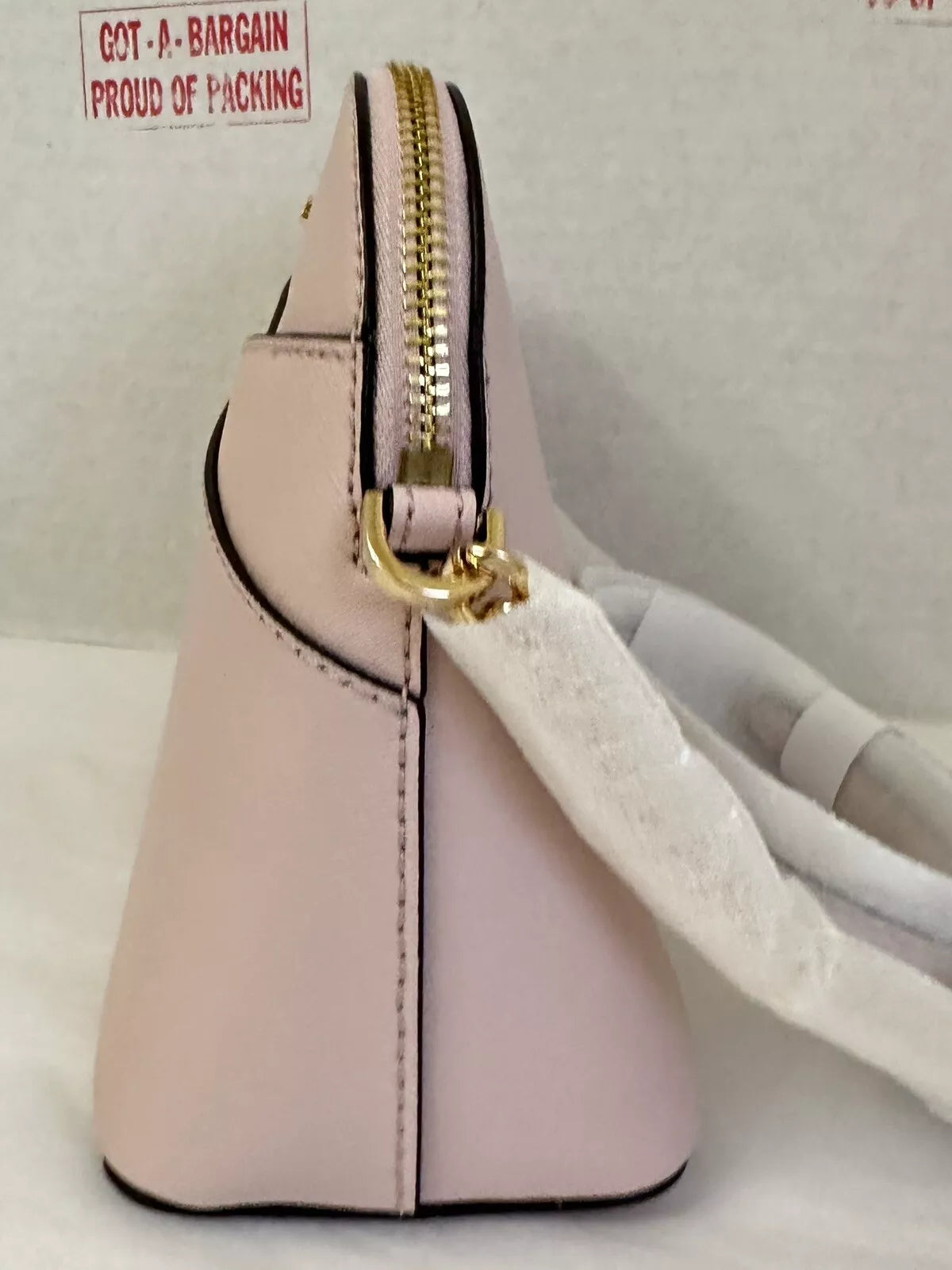 Michael Kors Women's Jet set Travel Dome Leather Crossbody Bag