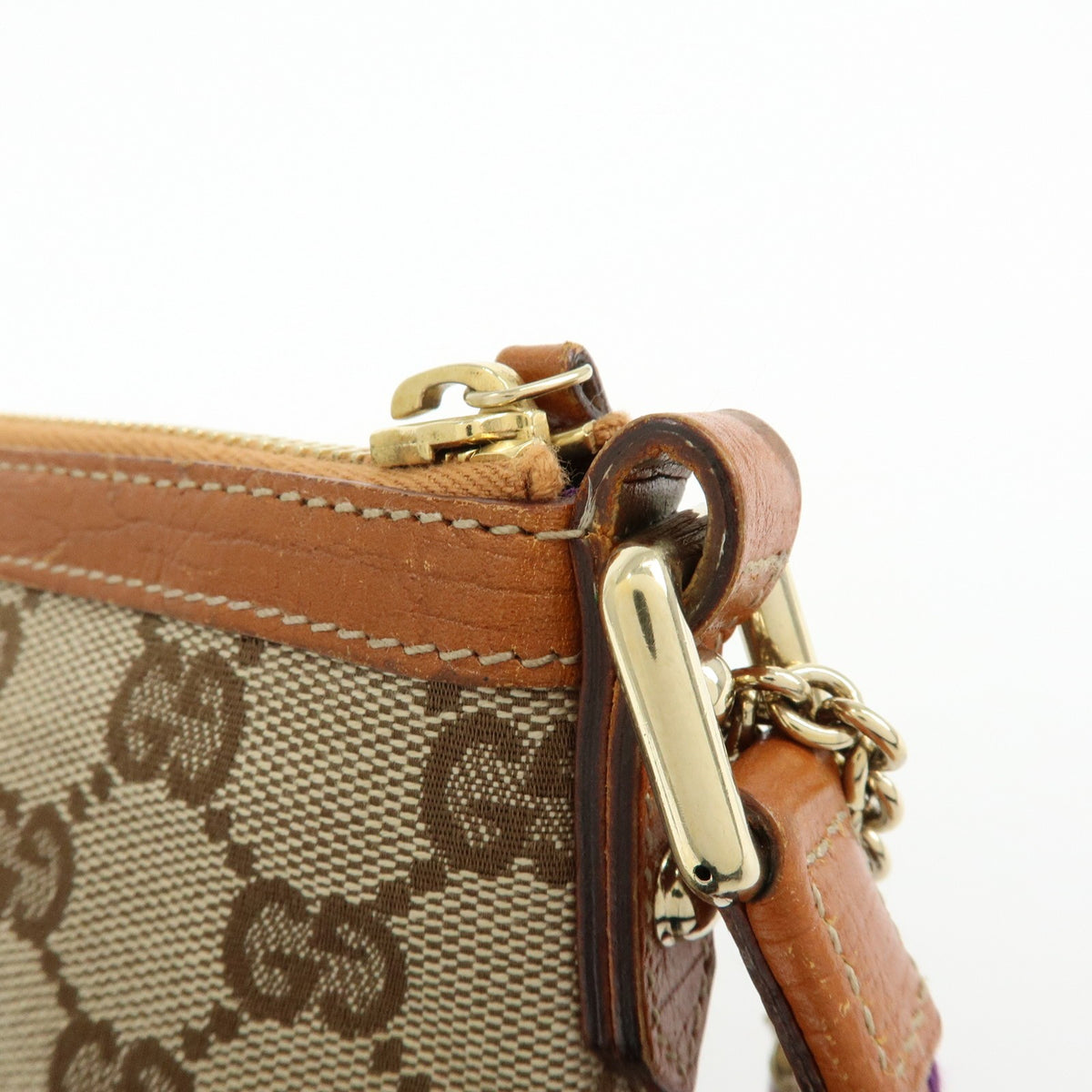 Gucci Zip Wristlet Gg Canvas Beige Canvas Clutche & Pouche Bag (Pre-Owned)