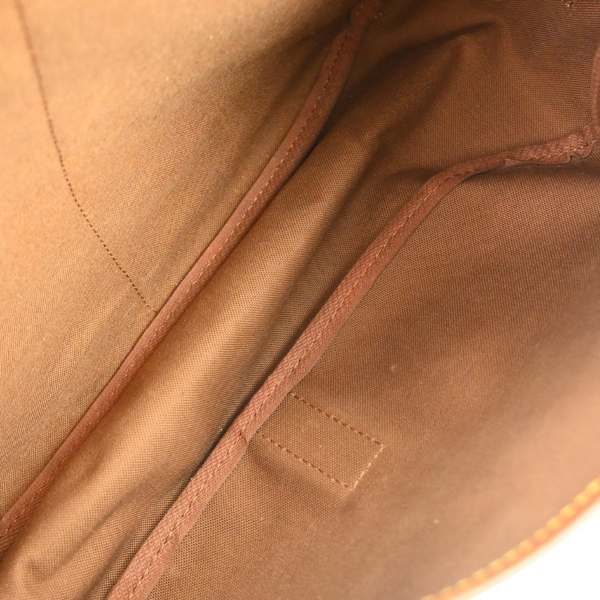 Louis Vuitton Saumur Monogram Brown Canvas Shoulder Bag Bag (Pre-Owned)