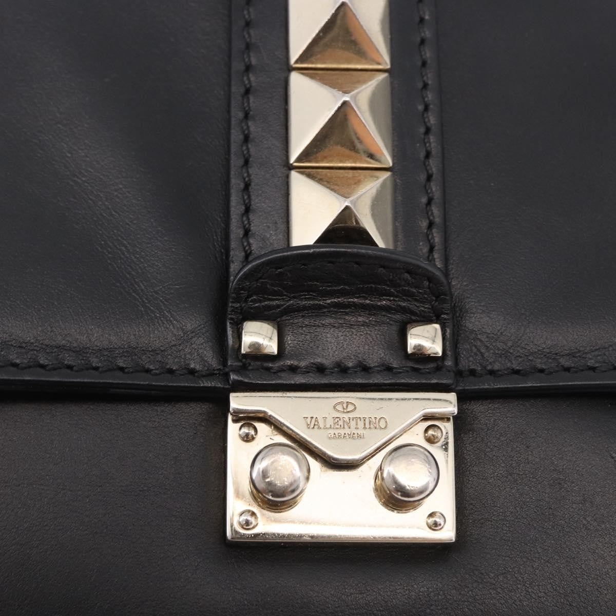 Valentino Garavani Glam Lock Leather Black Leather Shoulder Bag Bag (Pre-Owned)