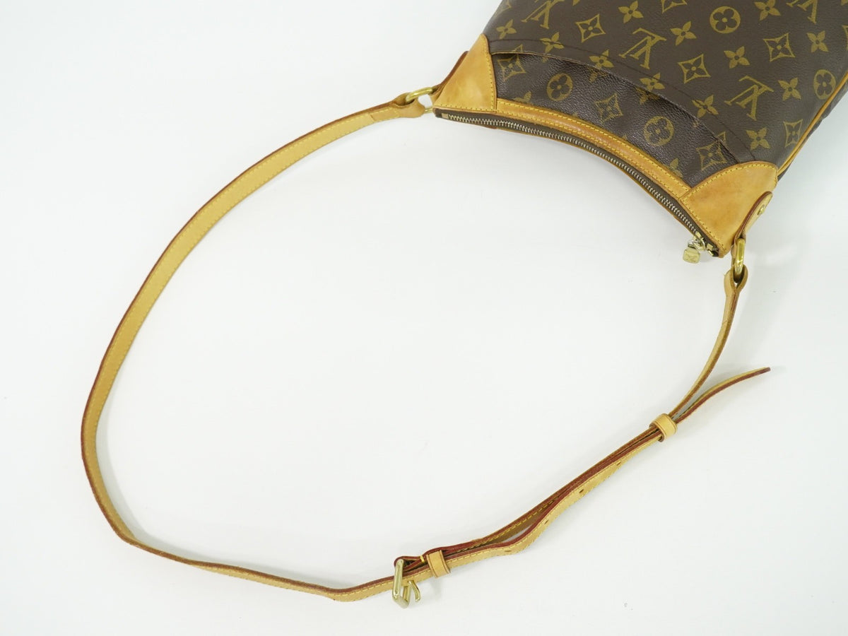 Louis Vuitton Odeon Monogram Canvas Brown Canvas Shoulder Bag Bag (Pre-Owned)