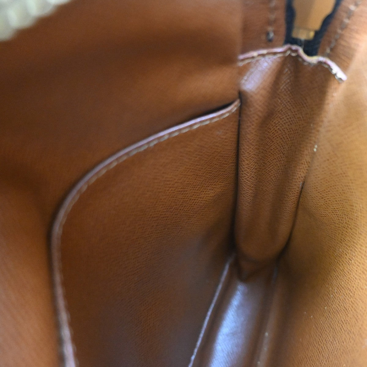Louis Vuitton Amazone Monogram Canvas Brown Canvas Shoulder Bag Bag (Pre-Owned)