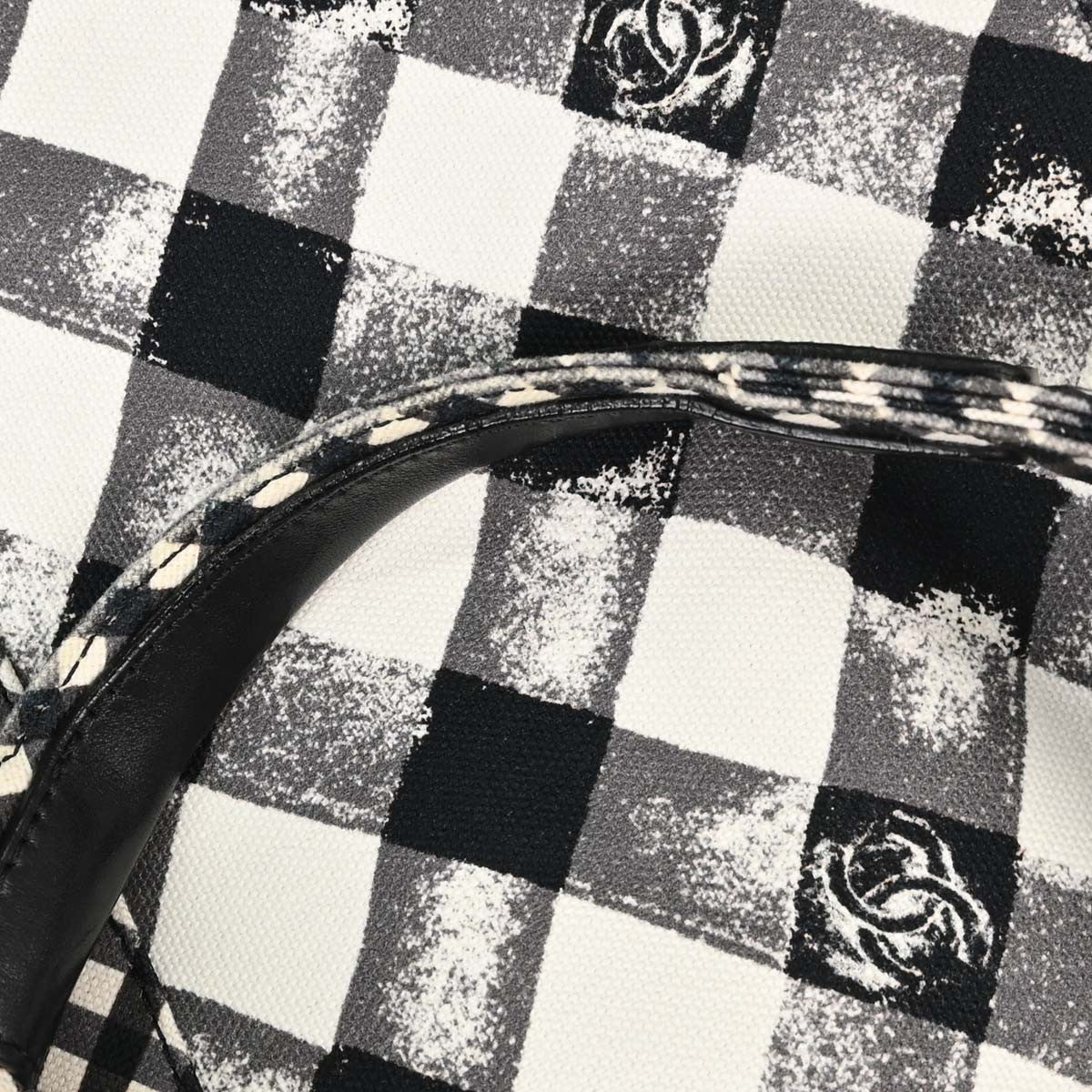 Chanel Weekender Gingham Print Canvas Black Canvas Tote Bag Bag (Pre-Owned)