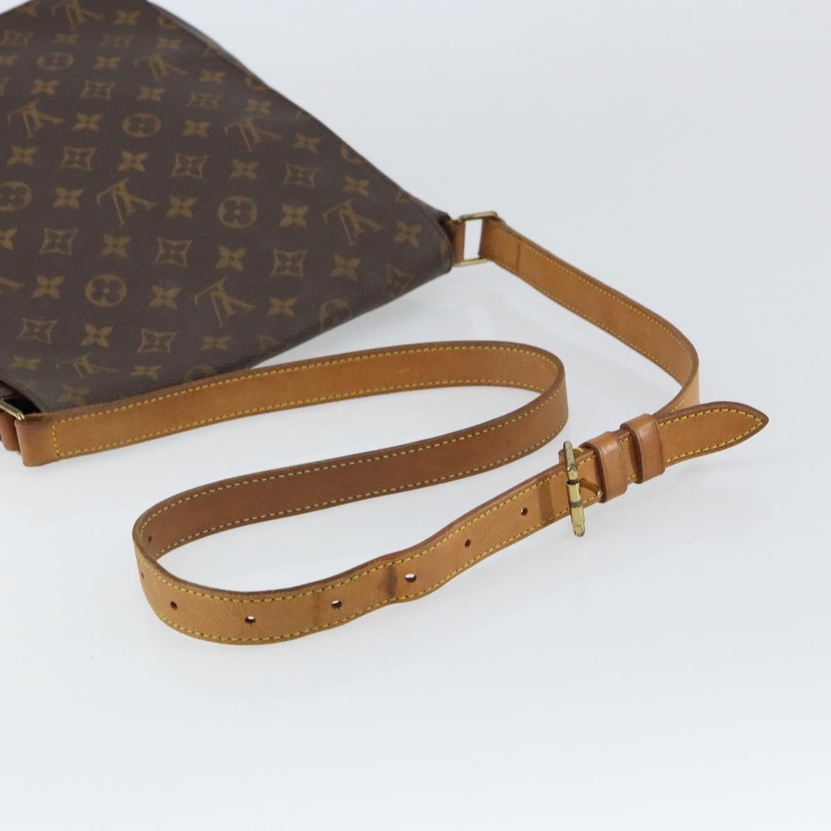 Louis Vuitton Musette Salsa Monogram Canvas Brown Canvas Shoulder Bag Bag (Pre-Owned)