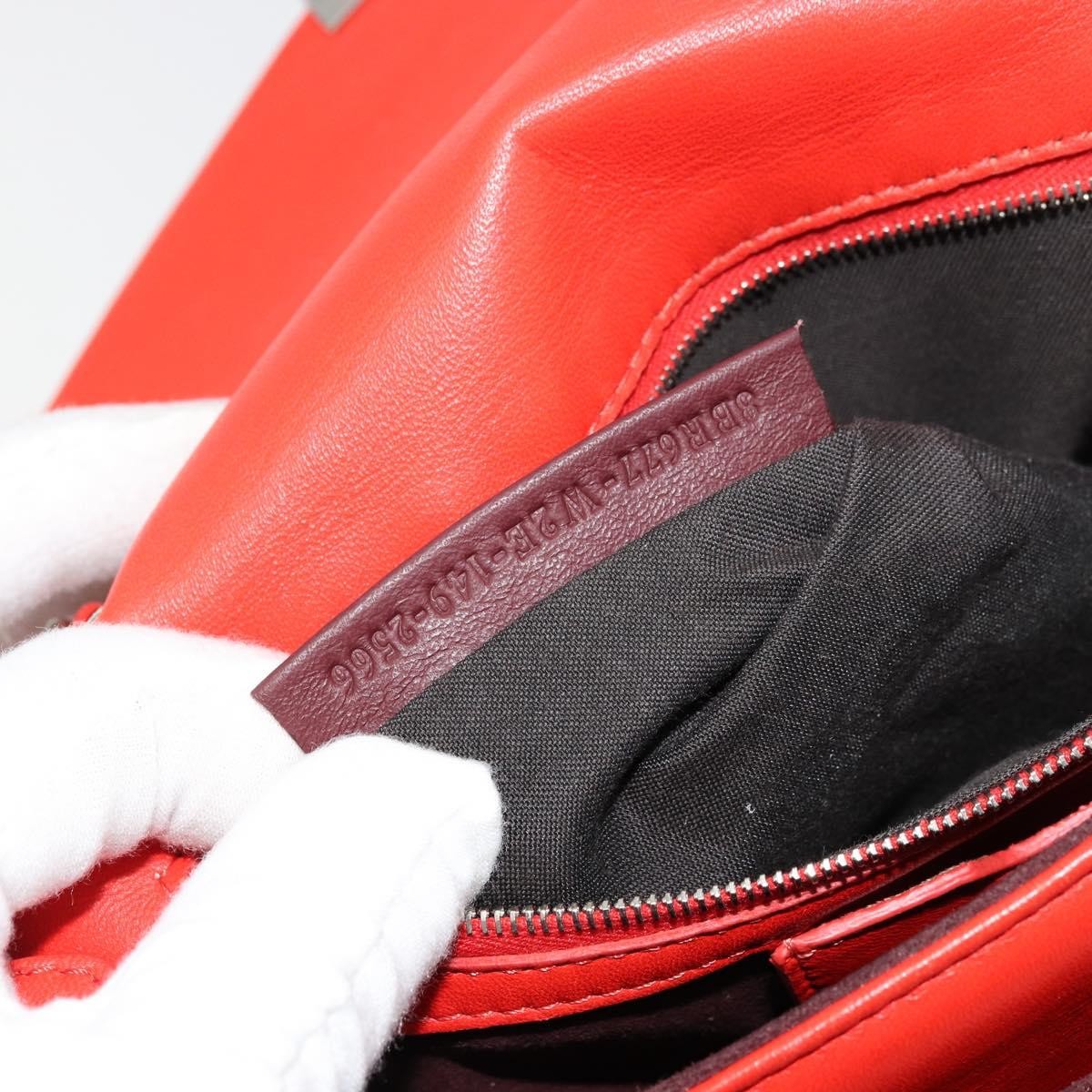 Fendi Be Baguette Flap Leather Red Leather Handbag (Pre-Owned)