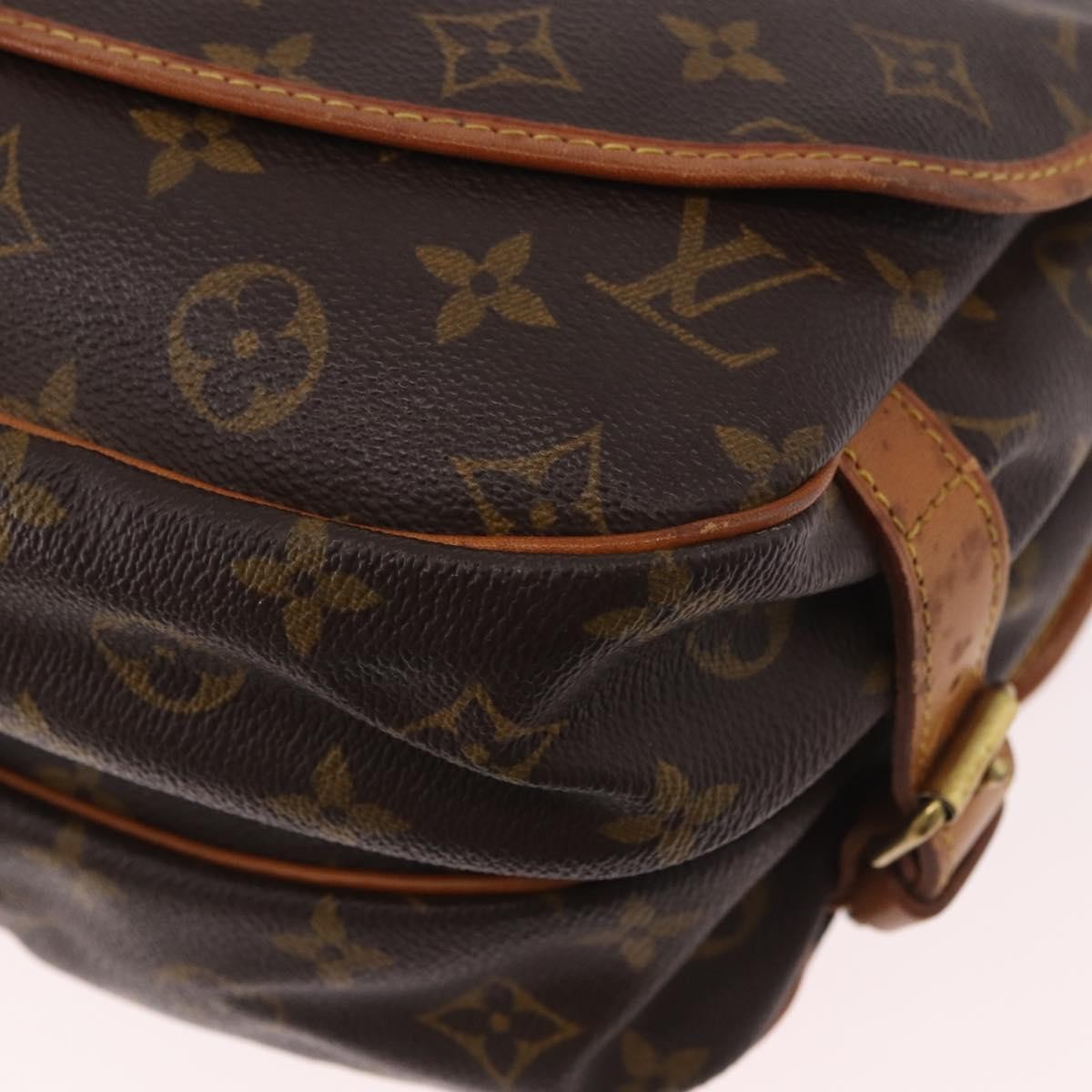 Louis Vuitton Saumur Handbag Monogram Canvas Brown Canvas Handbag (Pre-Owned)