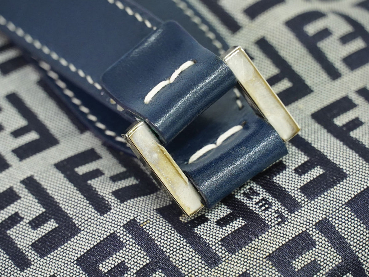 Fendi Vintage Shoulderbag Canvas Navy Canvas Shoulder Bag Bag (Pre-Owned)
