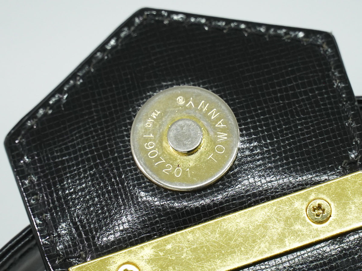 Saint Laurent Vintage Leather Black Leather Handbag (Pre-Owned)
