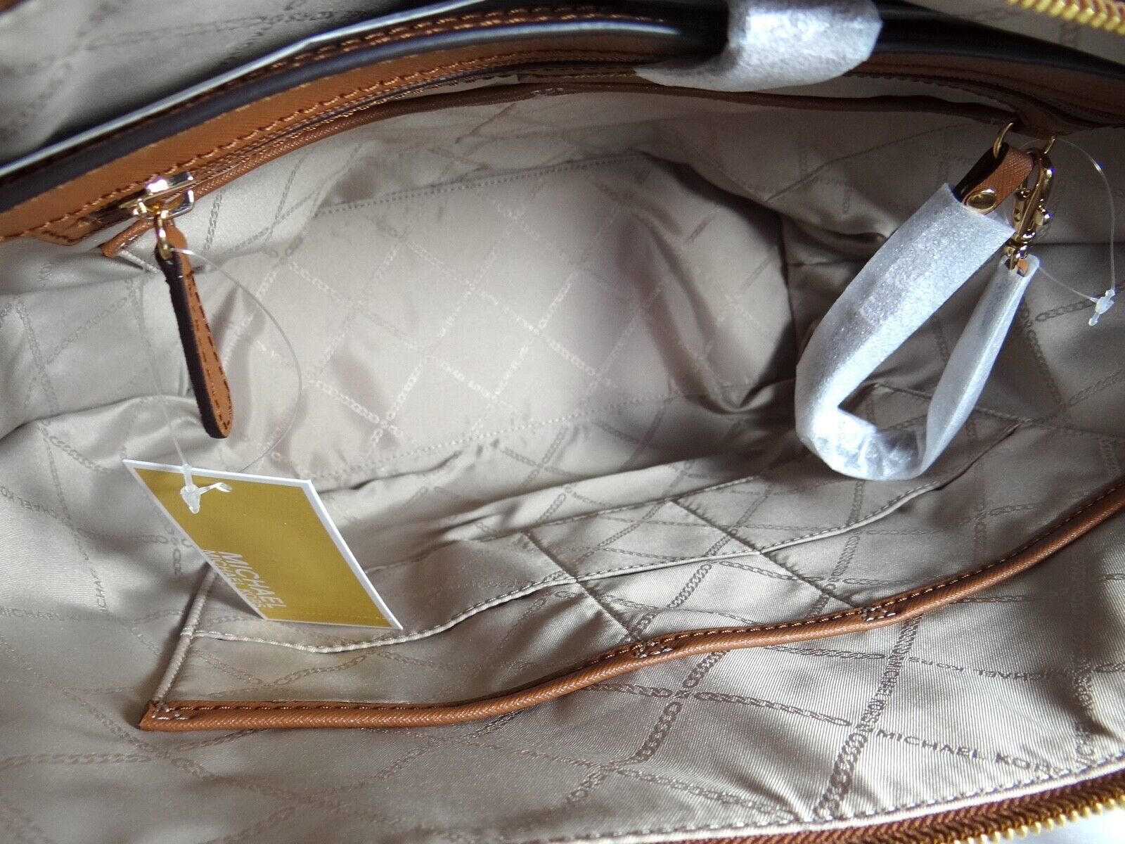 Michael Kors Women's Sullivan Large Top Zip Leather Tote Bag