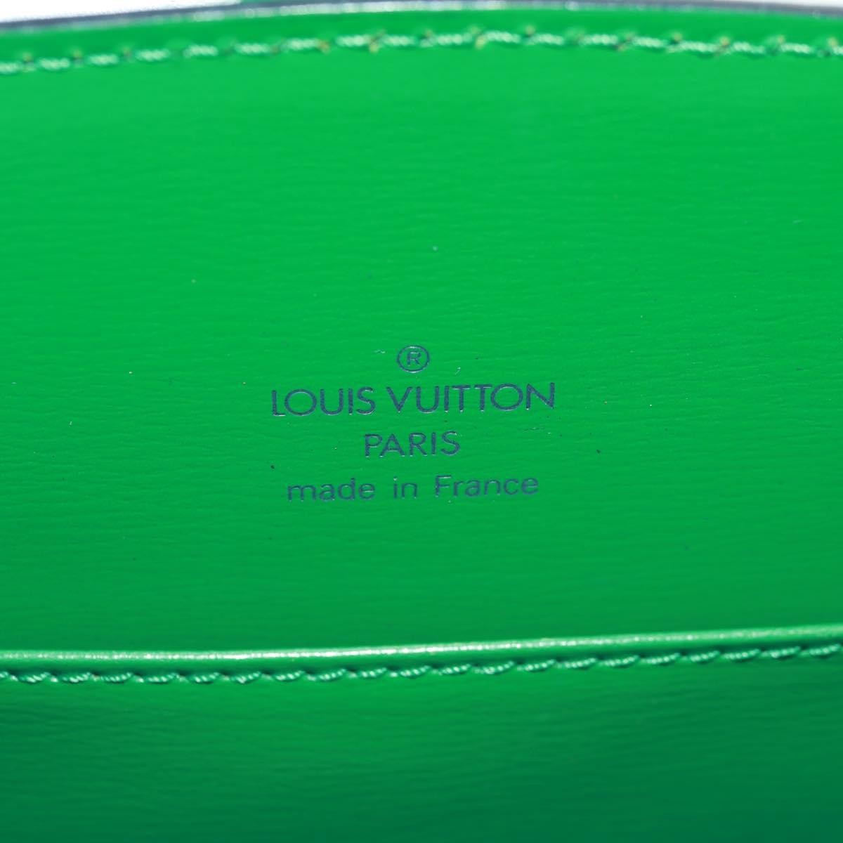 Louis Vuitton Capucines Epi Leather Green Leather Shoulder Bag Bag (Pre-Owned)