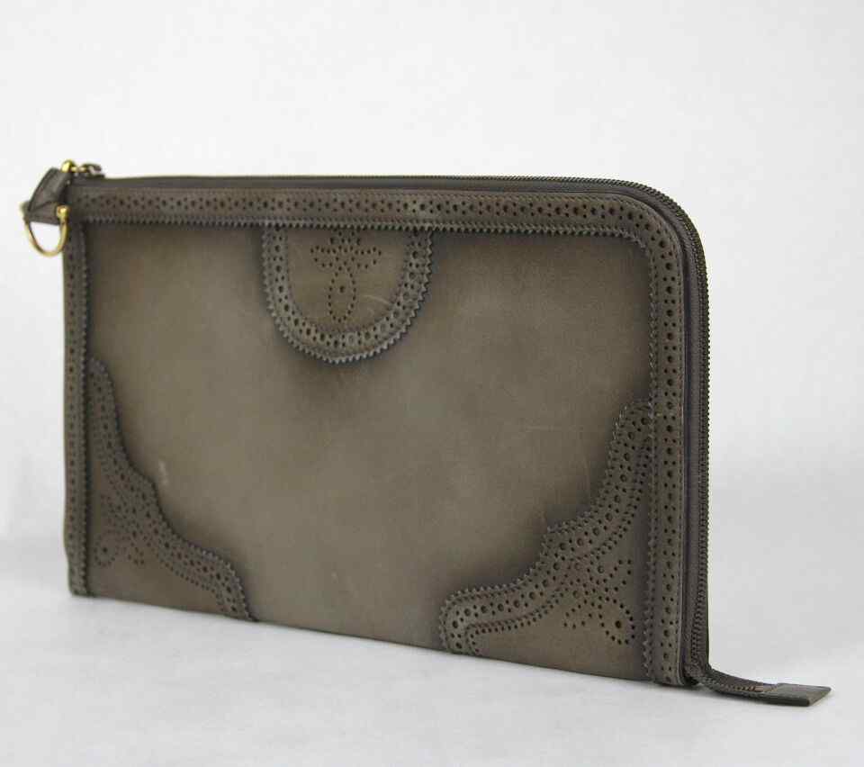 Gucci Duilio Brogue Zip Around Leather Clutch Bag (Pre-Owned)