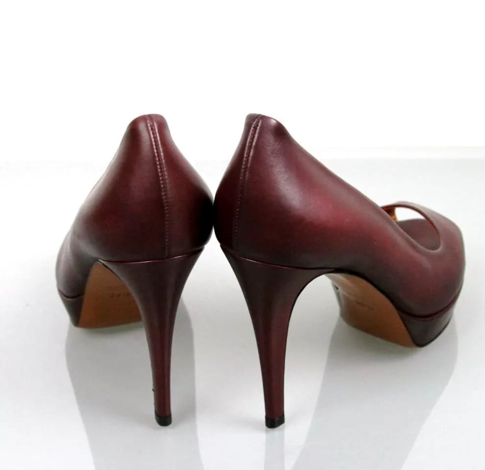 New Authentic GUCCI Betty Open-Toe Platform Pump SHOES Plum 8