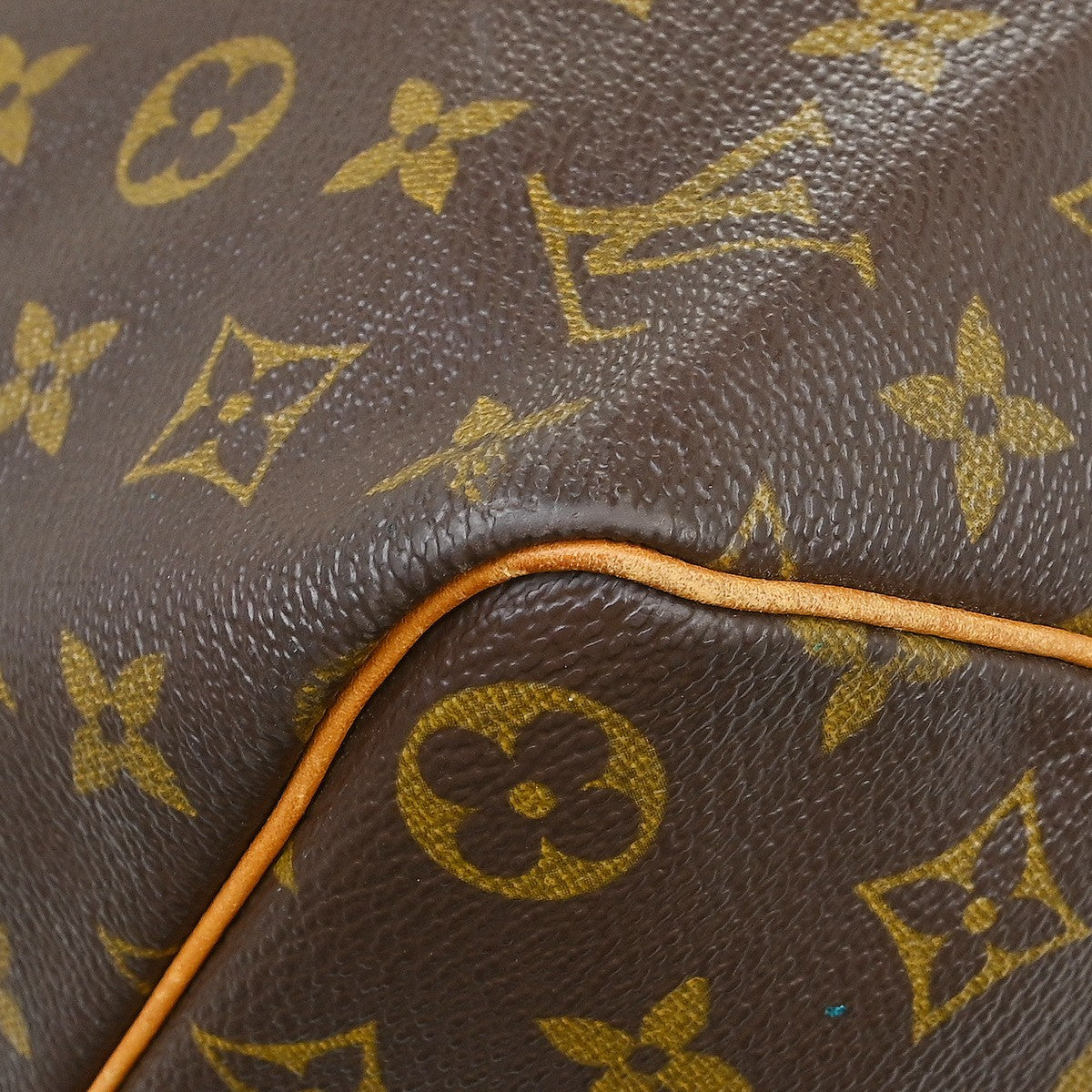 Louis Vuitton Keepall Monogram Canvas Brown Canvas Travel Bag Bag (Pre-Owned)