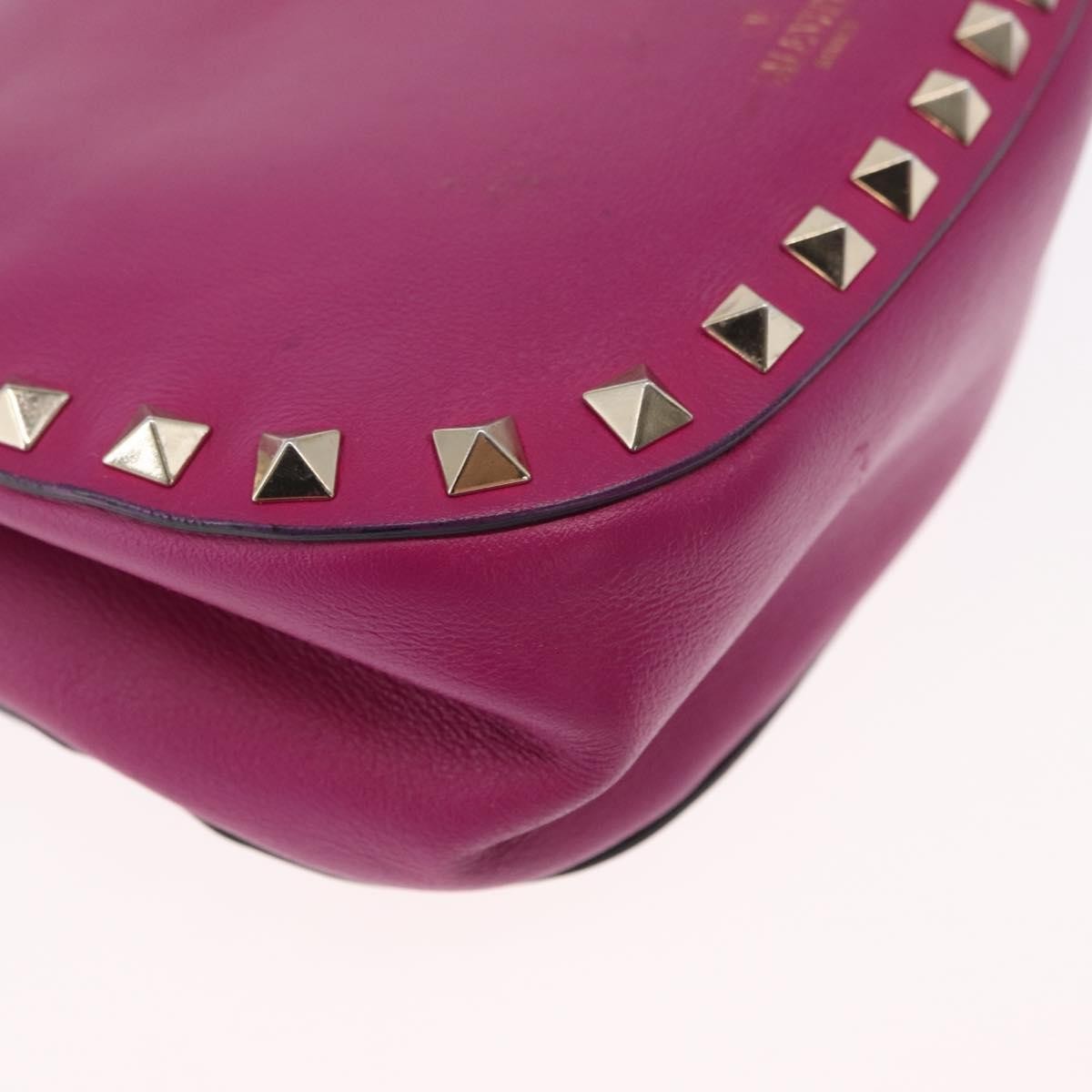 Valentino Garavani Rockstud Saddle Leather Pink Leather Clutche & Pouche Bag (Pre-Owned)