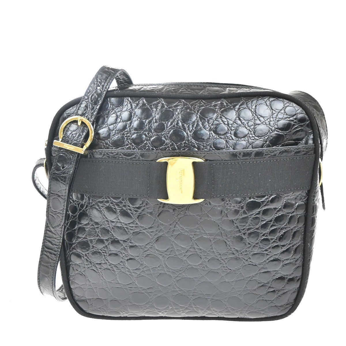 Salvatore Ferragamo Vara Leather Black Leather Shoulder Bag Bag (Pre-Owned)