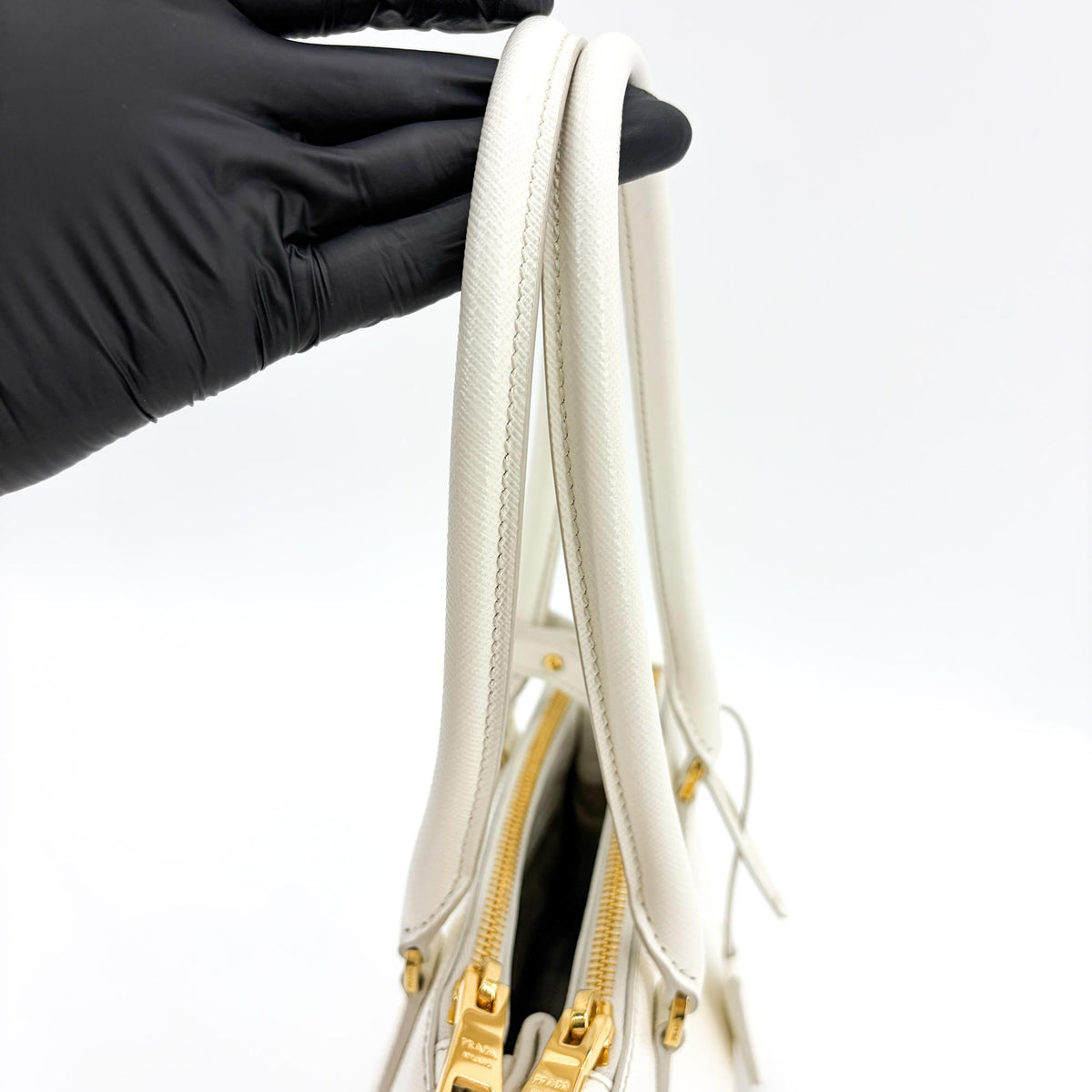 Prada Galleria Double Zip Saffiano Leather White Leather Tote Bag Bag (Pre-Owned)