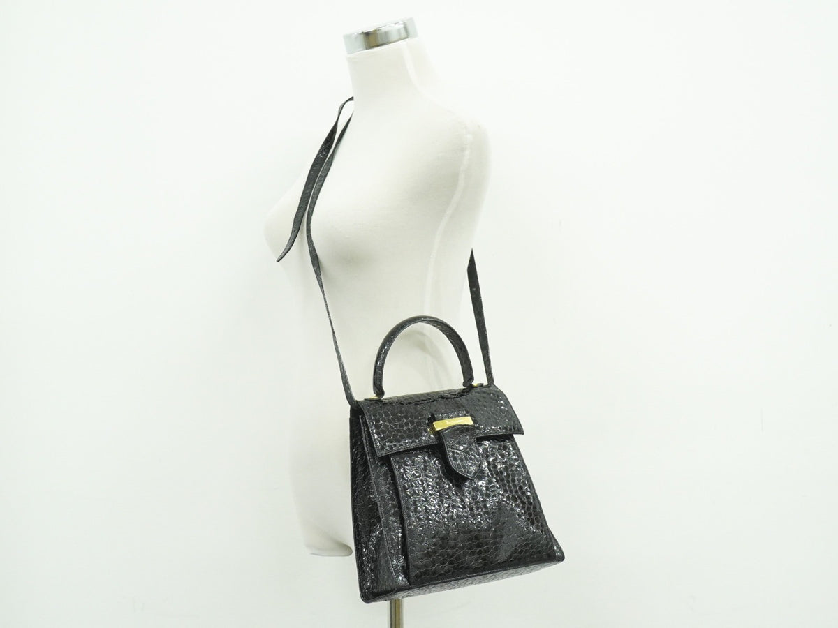 Salvatore Ferragamo Vintage Top Handle Leather Black Patent_Leather Handbag (Pre-Owned)