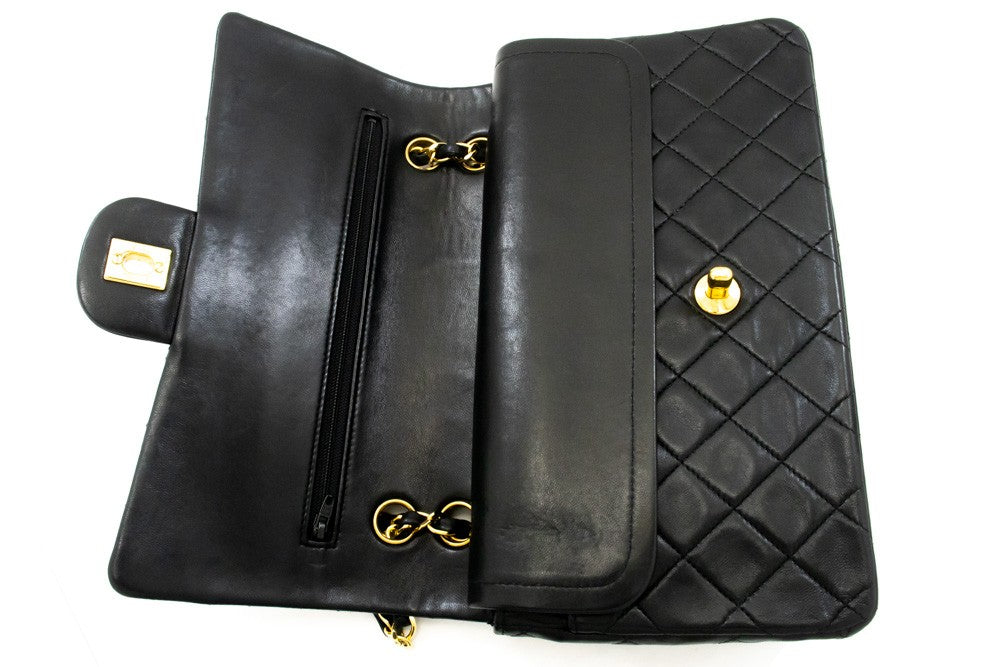 Chanel Classic Flap Lambskin Black Leather Crossbody Bag Bag (Pre-Owned)