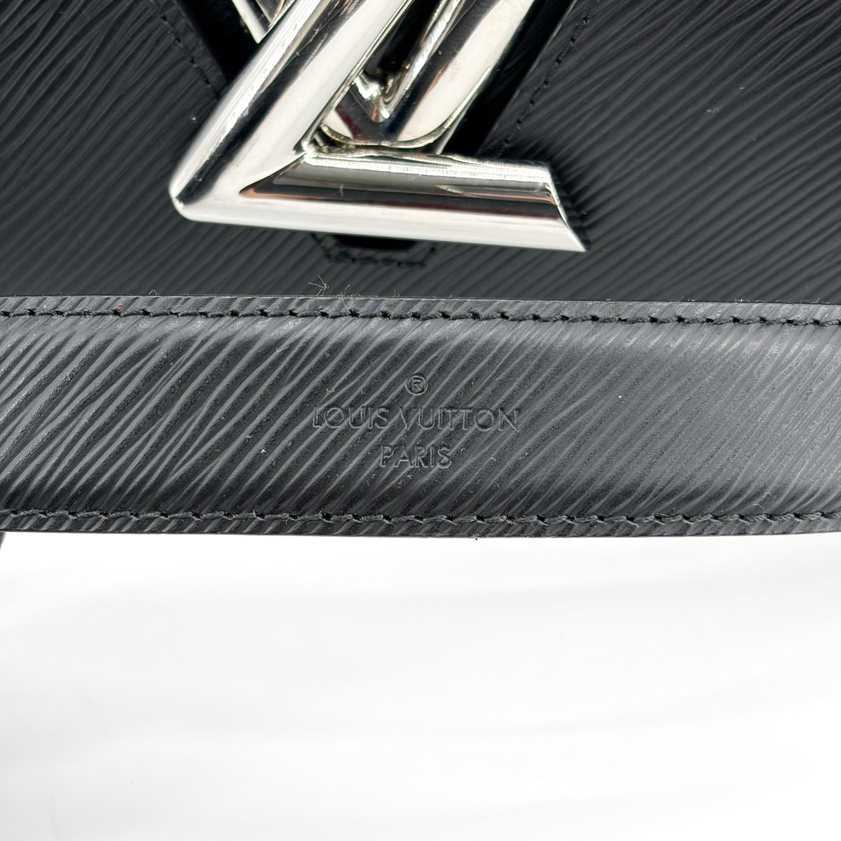 Louis Vuitton Twist Epi Leather Black Leather Handbag (Pre-Owned)
